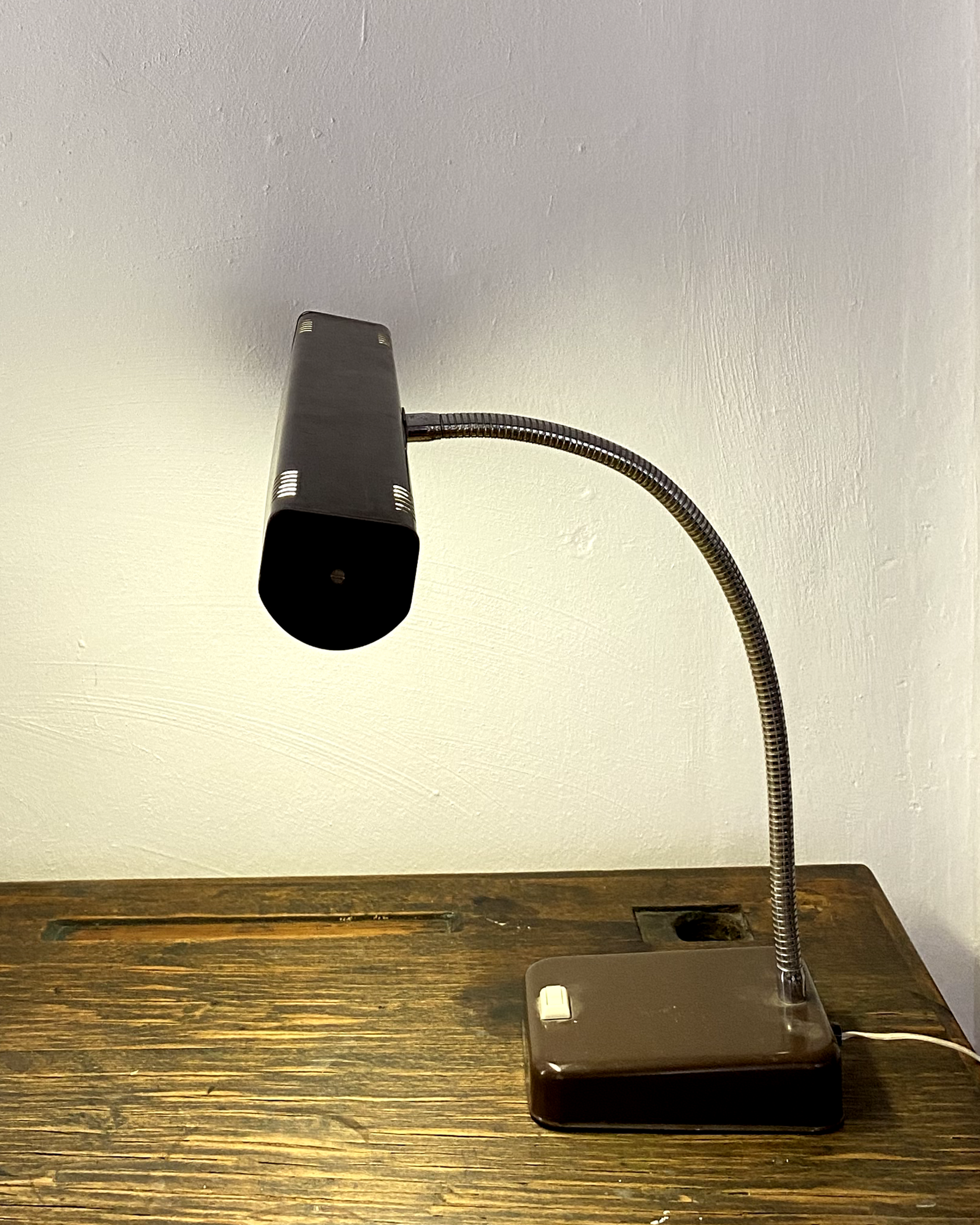 Vintage metal desk lamp